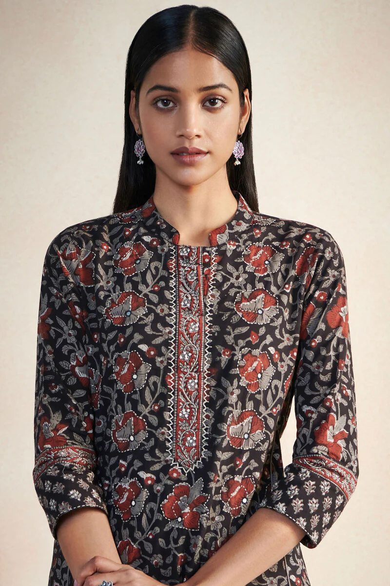 Sehra Nafeesa Bagru Kurta