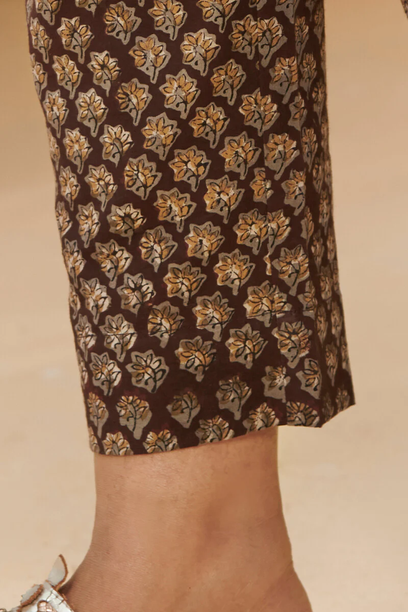 Sehra Nafisa Bagru Narrow Pants - Image 4