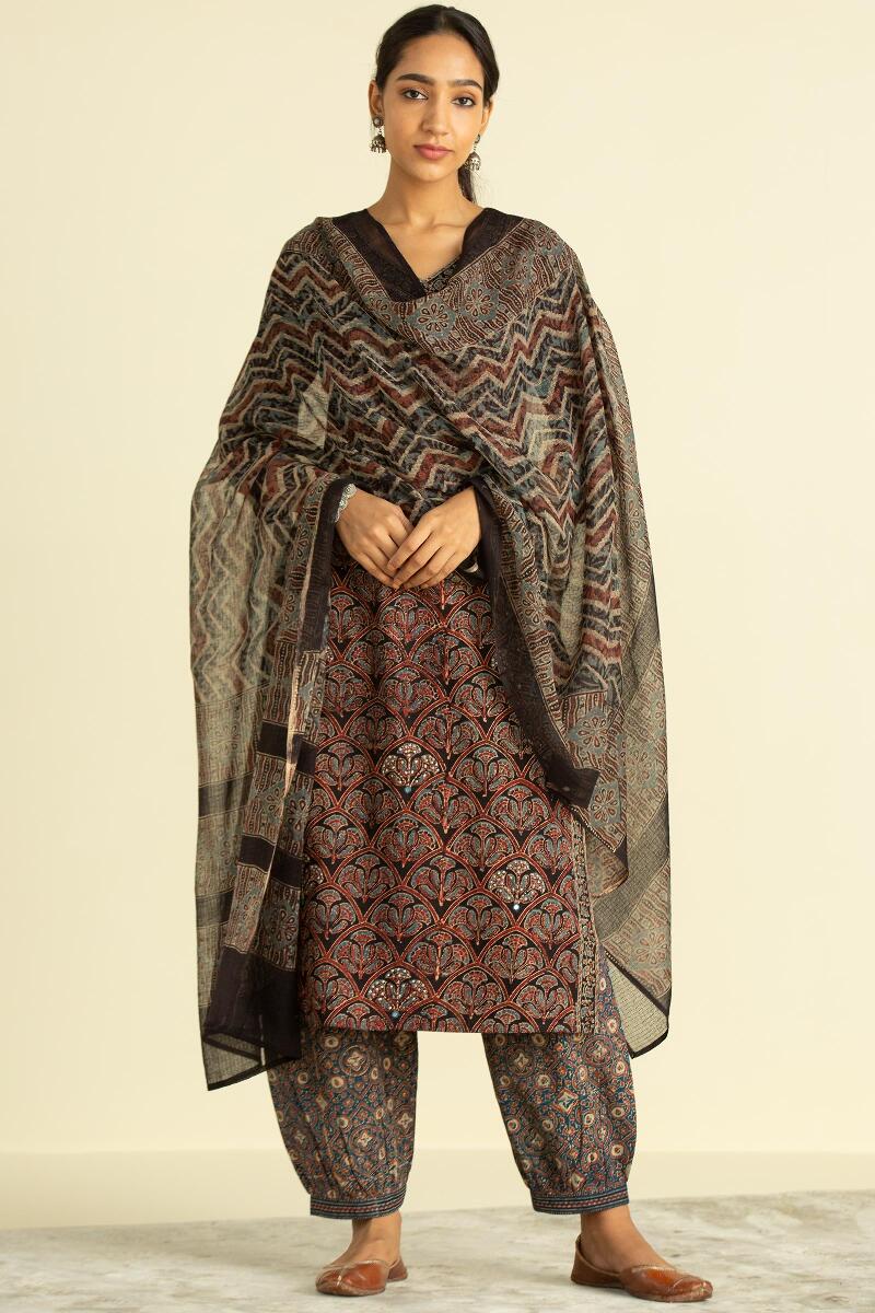 Sehra Nafiya Izhaar Pants - Image 3