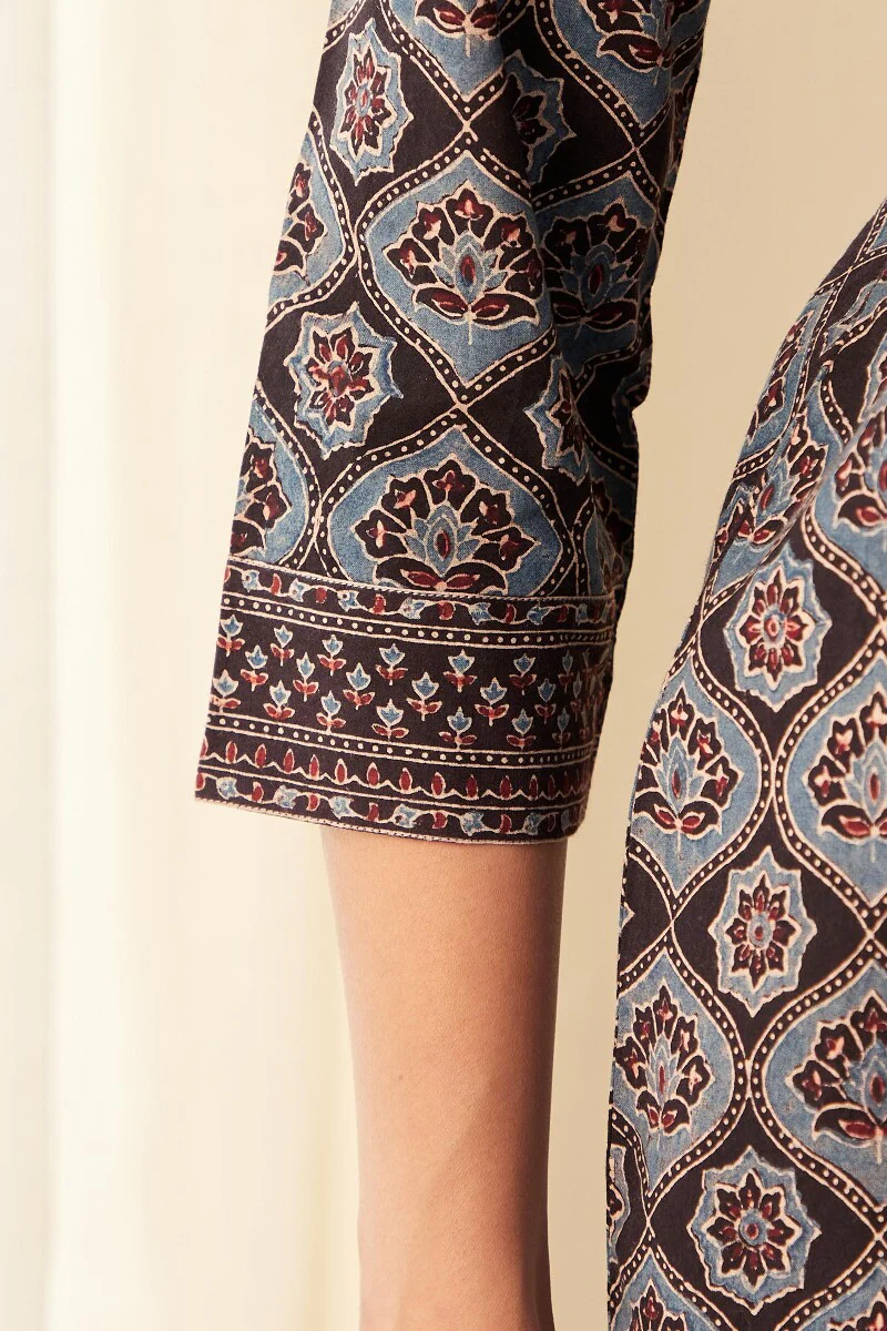 Sehra Nahid Ajrak Top - Image 4