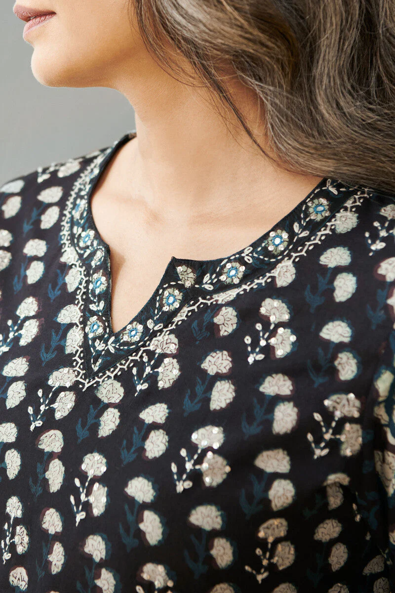 Sehra Naira Bagru Kurta - Image 3