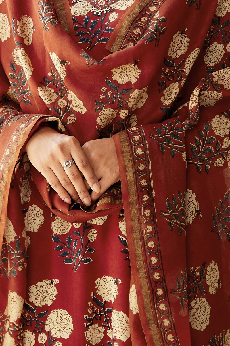 Sehra Rehmat Bagru Dupatta - Image 4