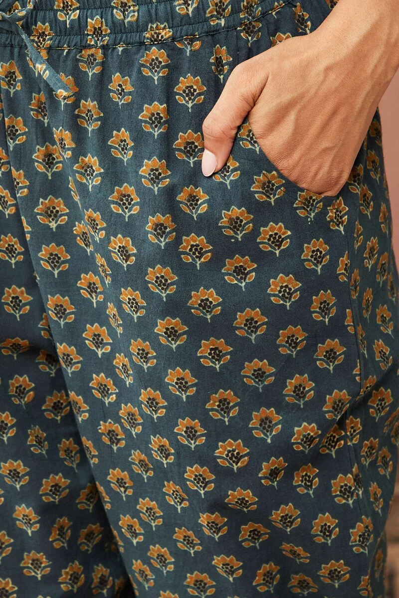 Sehra Saba Ajrak Narrow Pants - Image 4