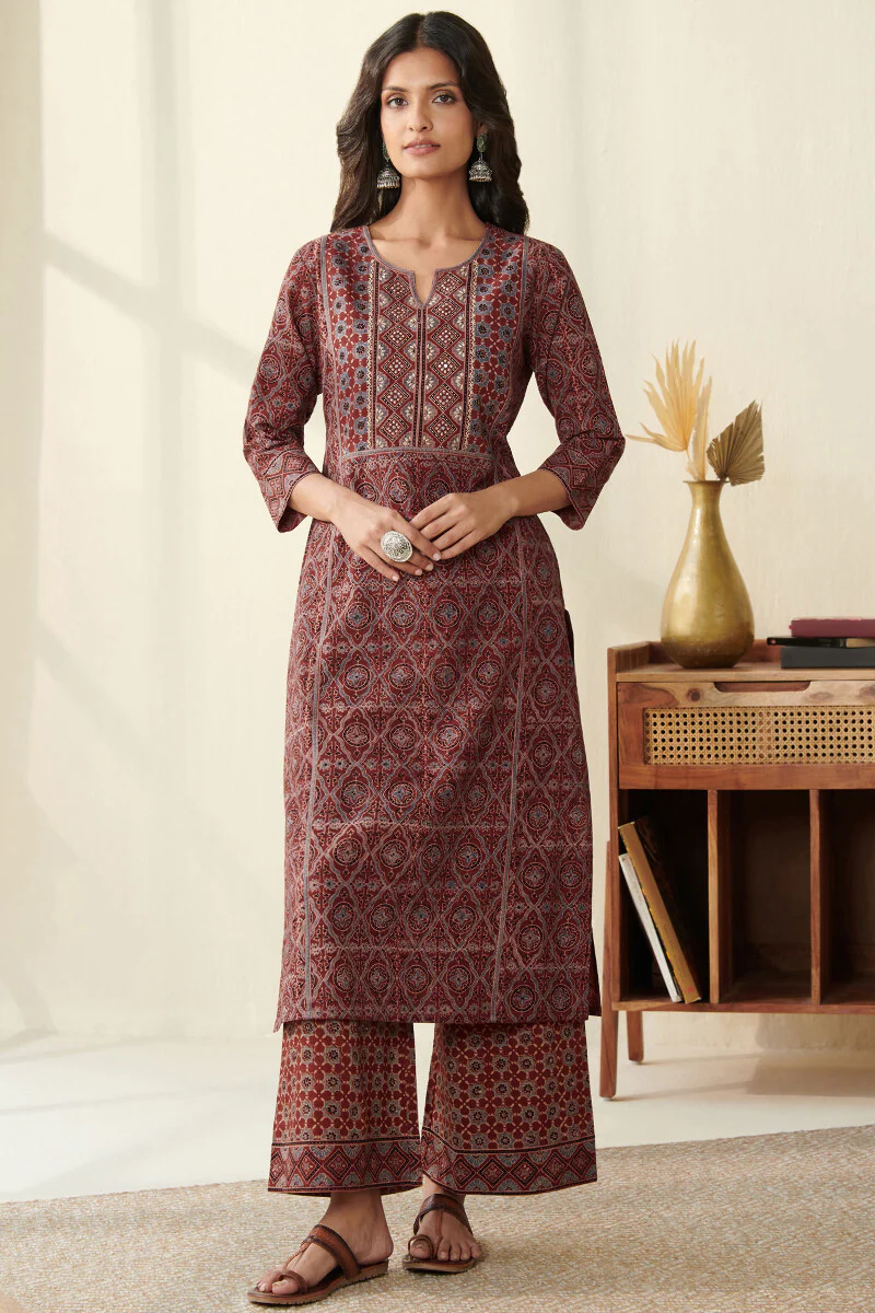 Sehra Sahiba Ajrak Kurta - Image 2