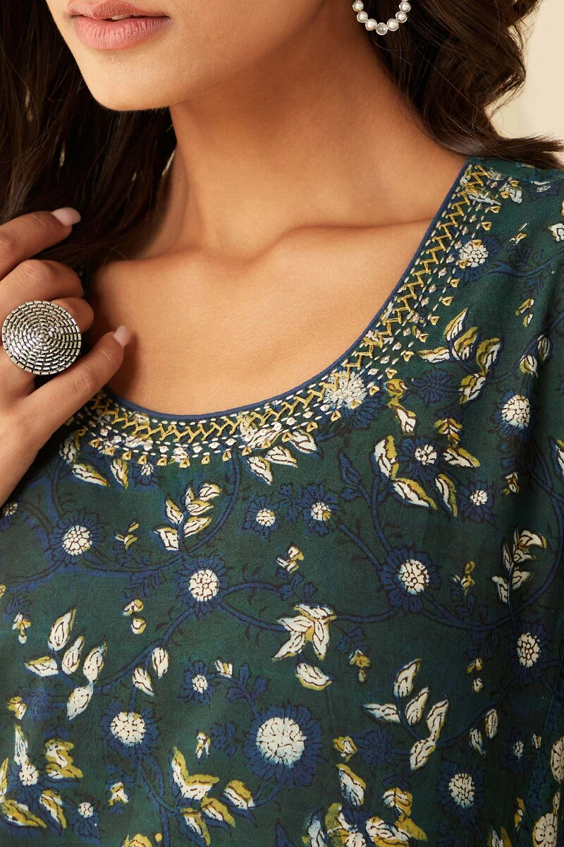 Sehra Samina Bagru Kurta - Image 5