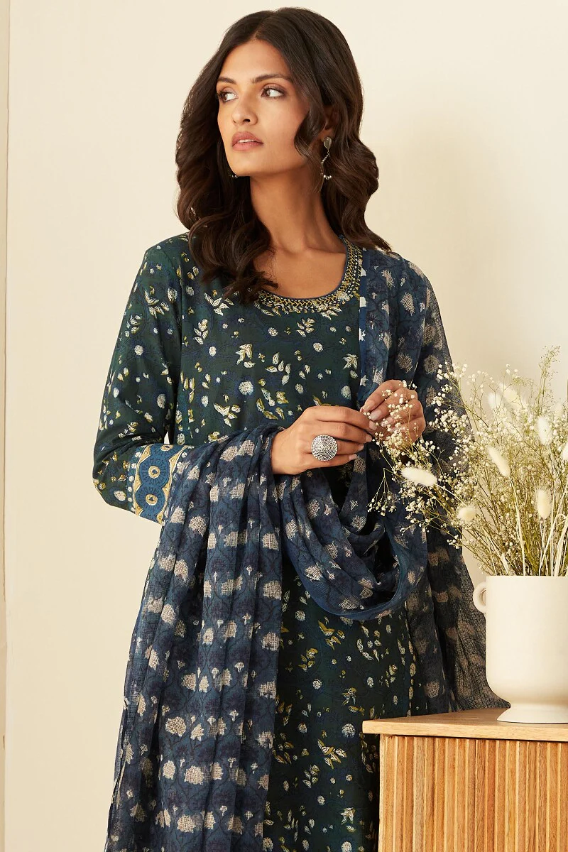 Sehra Samina Bagru Kurta - Image 7
