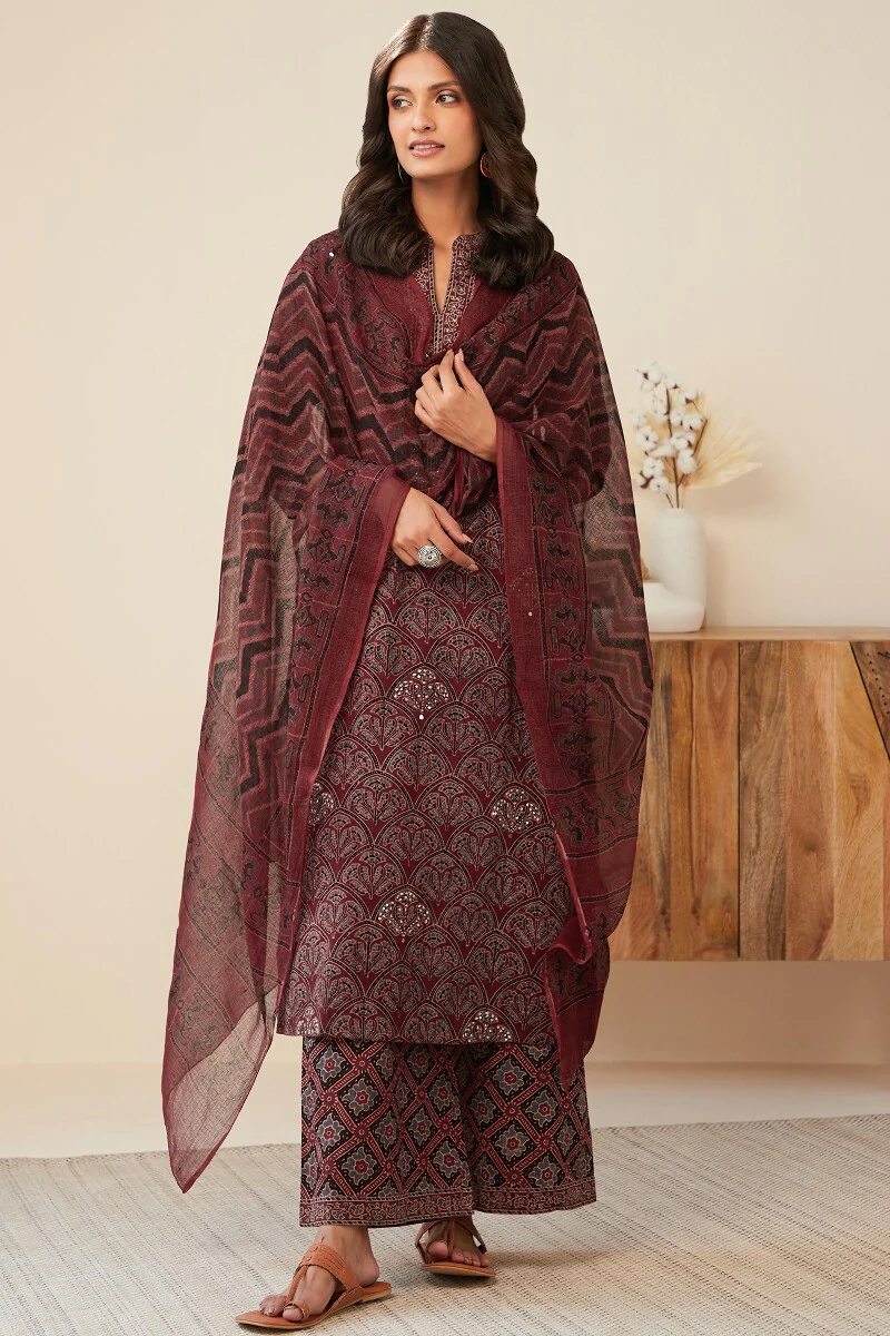 Sehra Samira Ajrak Kota Dupatta - Image 3