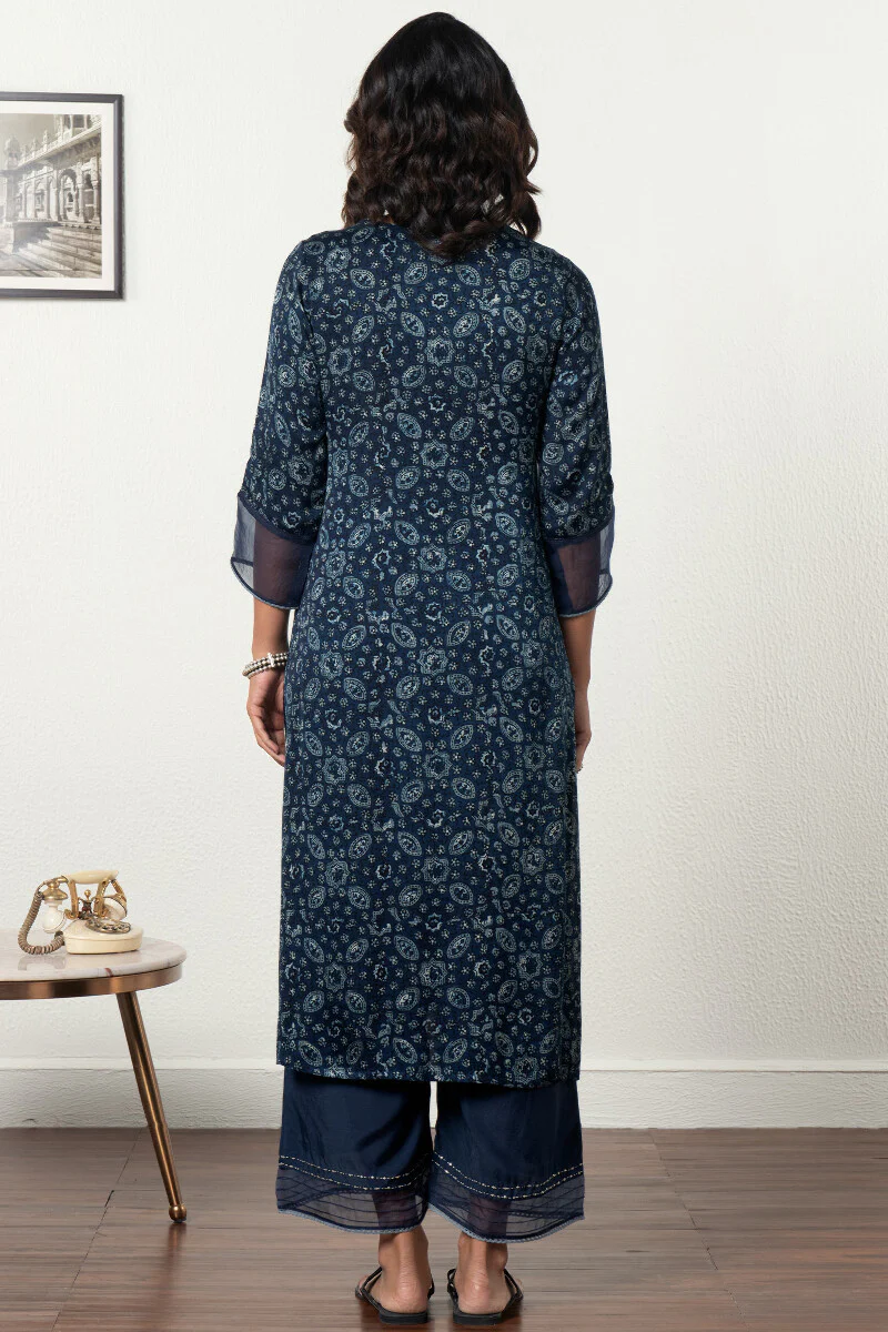 Sehra Shabnam Ajrak Modal Kurta - Image 6