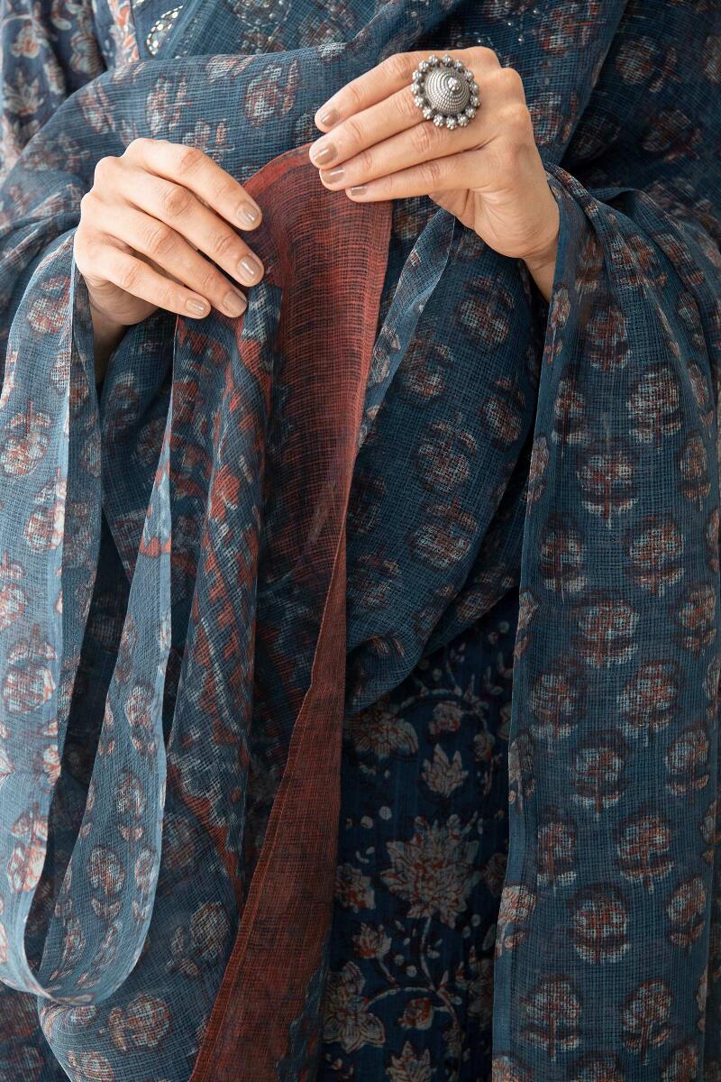 Sehra Suhana Akola Kota Dupatta - Image 5