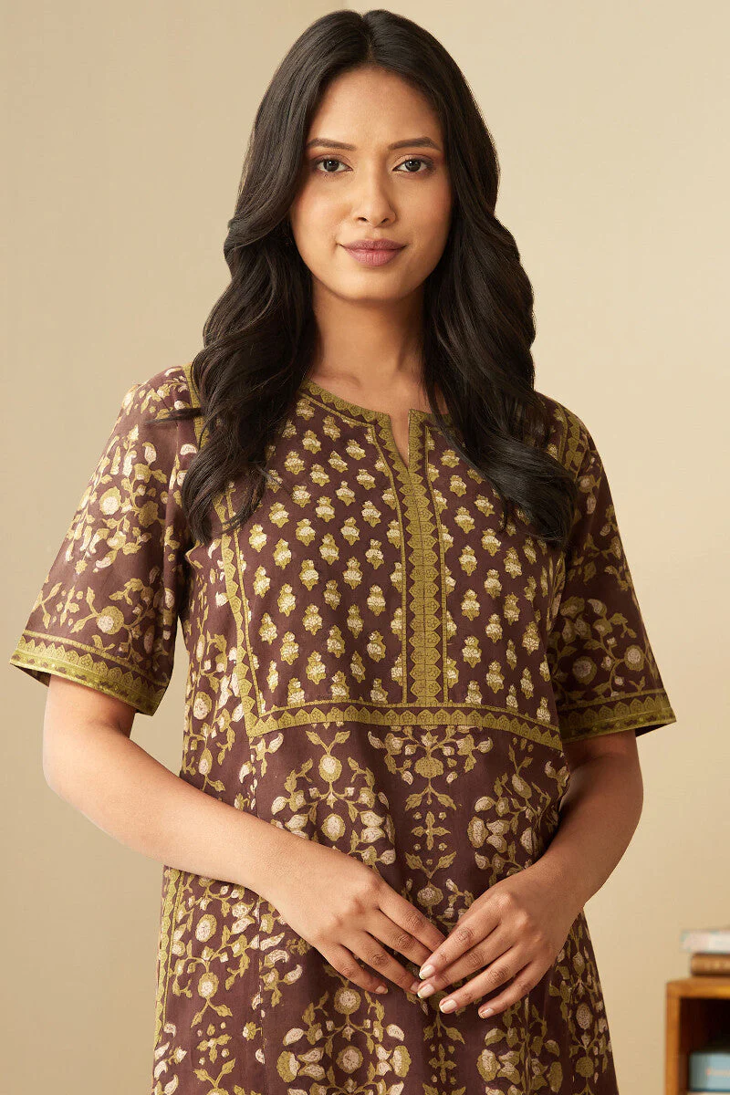 Sehra Tahira Bagru Kaftan