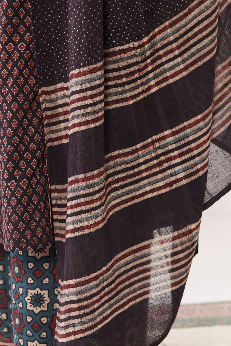 Sehra Tara Ajrak Dupatta - Image 6