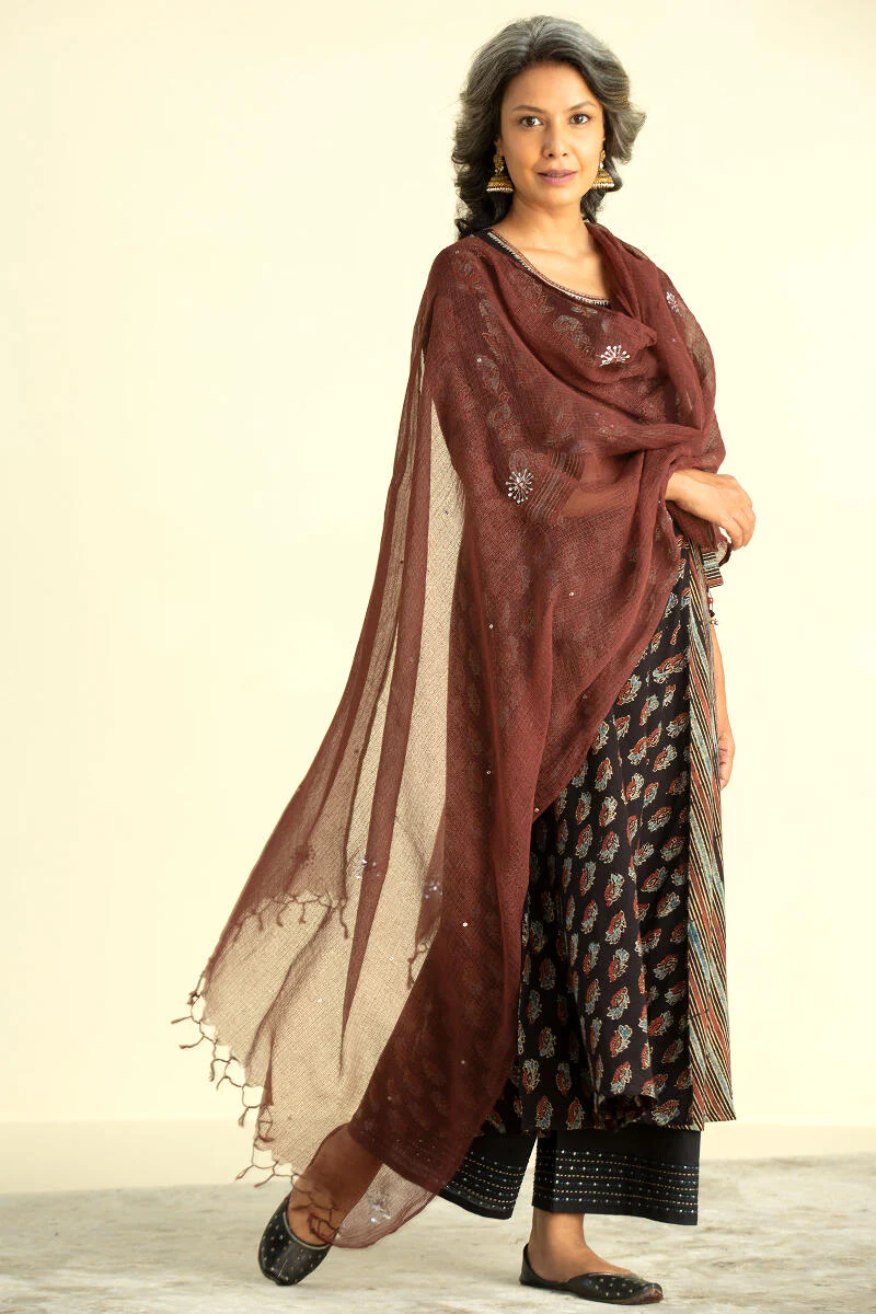 Sehra Tazmeen Kota Dupatta - Image 5