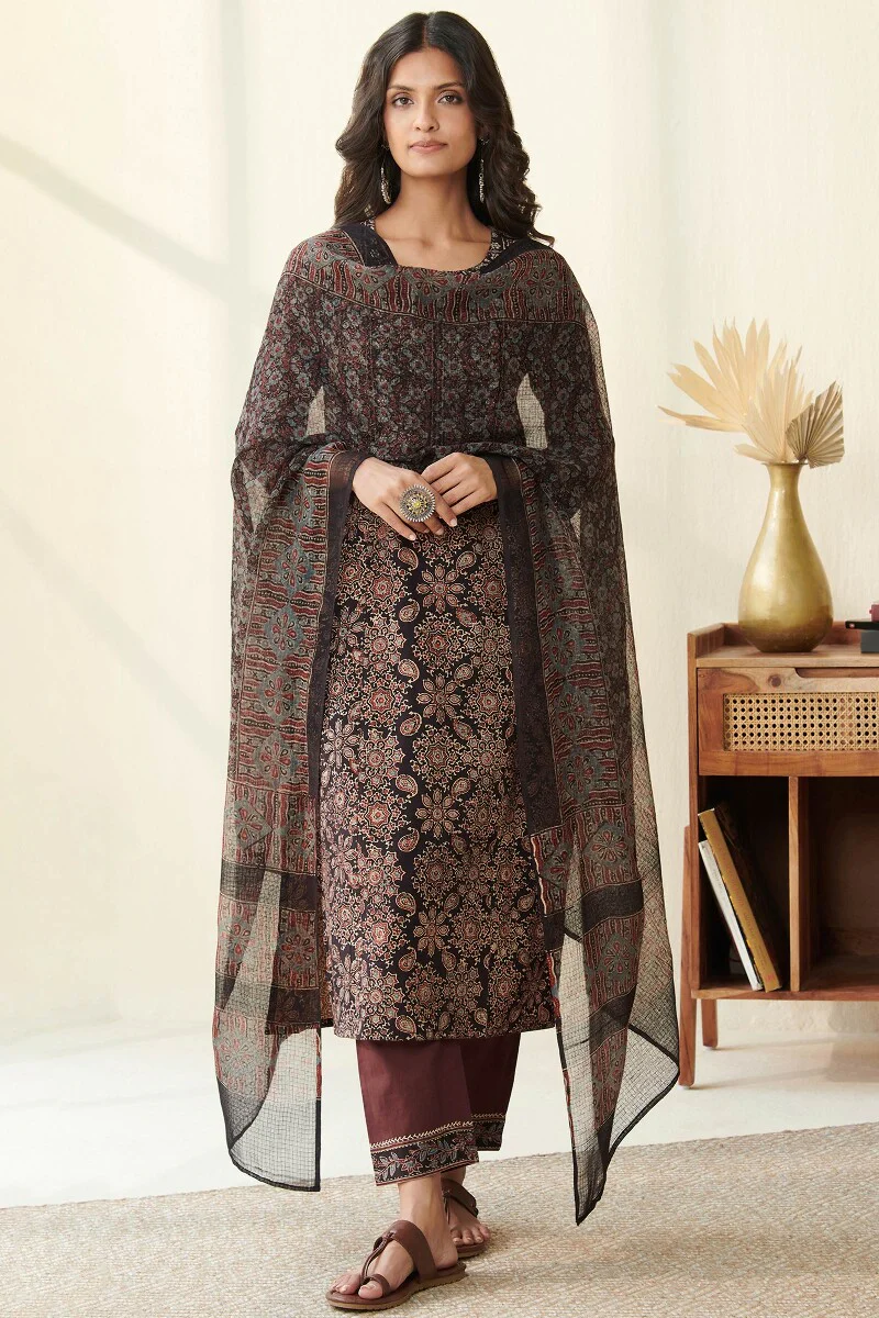 Sehra Yasmina Ajrak Kurta - Image 4