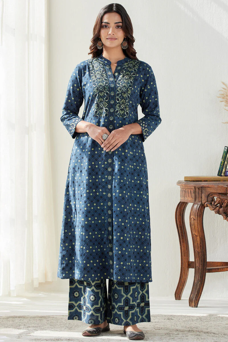 Sehra Zaaida Ajrak Kurta - Image 3
