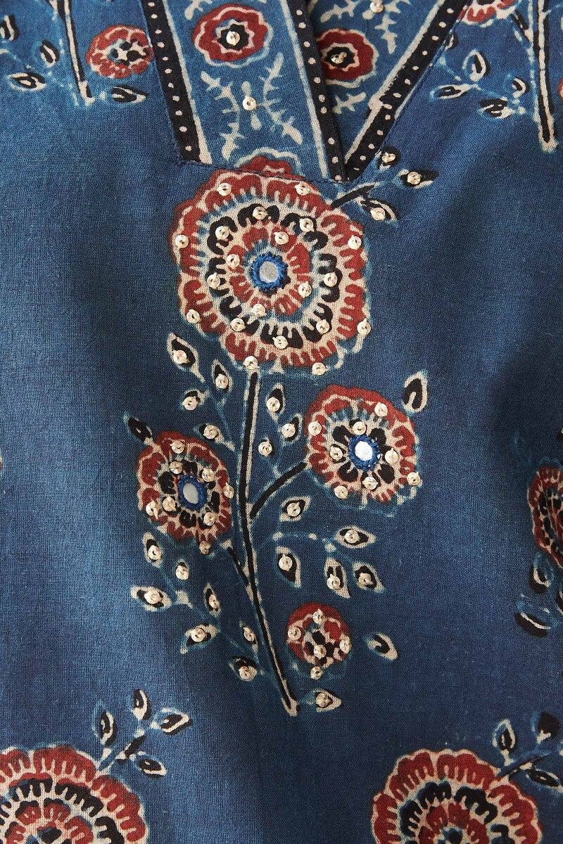 Sehra Zafina Ajrak Kurta - Image 6