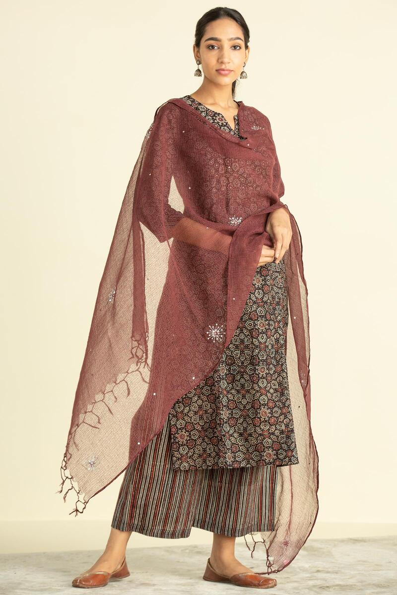 Sehra Zafiya Kota Dupatta - Image 5