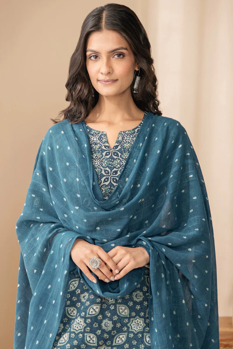 Sehra Zara Ajrak Dupatta