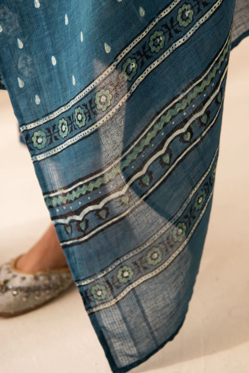 Sehra Zara Ajrak Dupatta - Image 5
