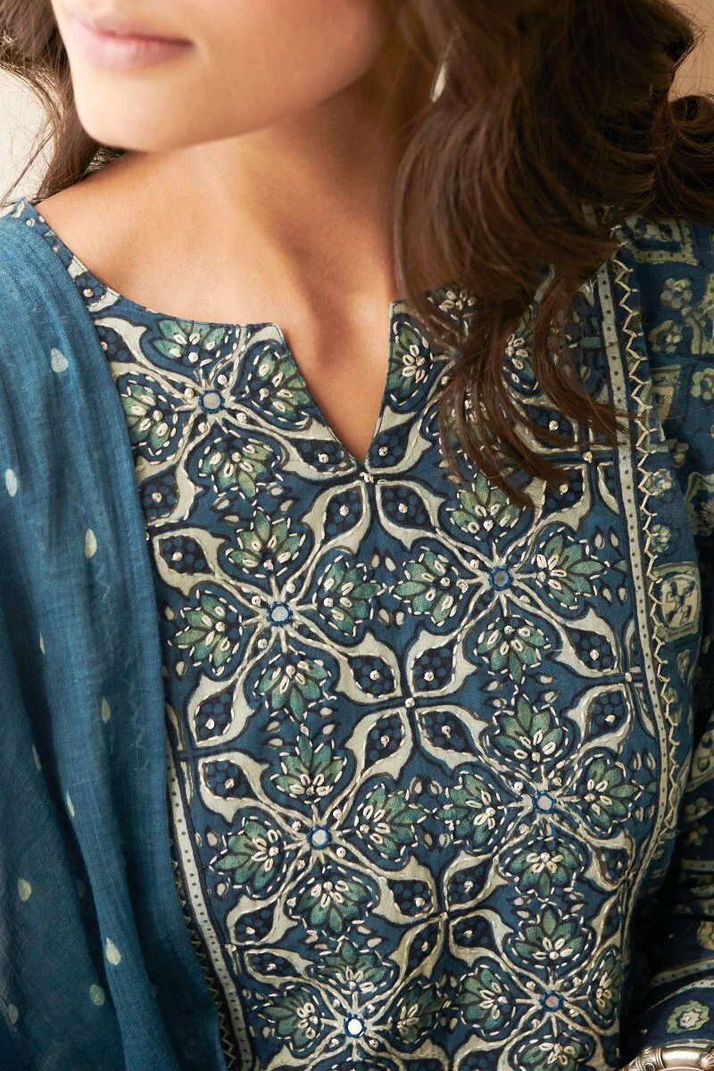 Sehra Zara Ajrak Kurta - Image 3