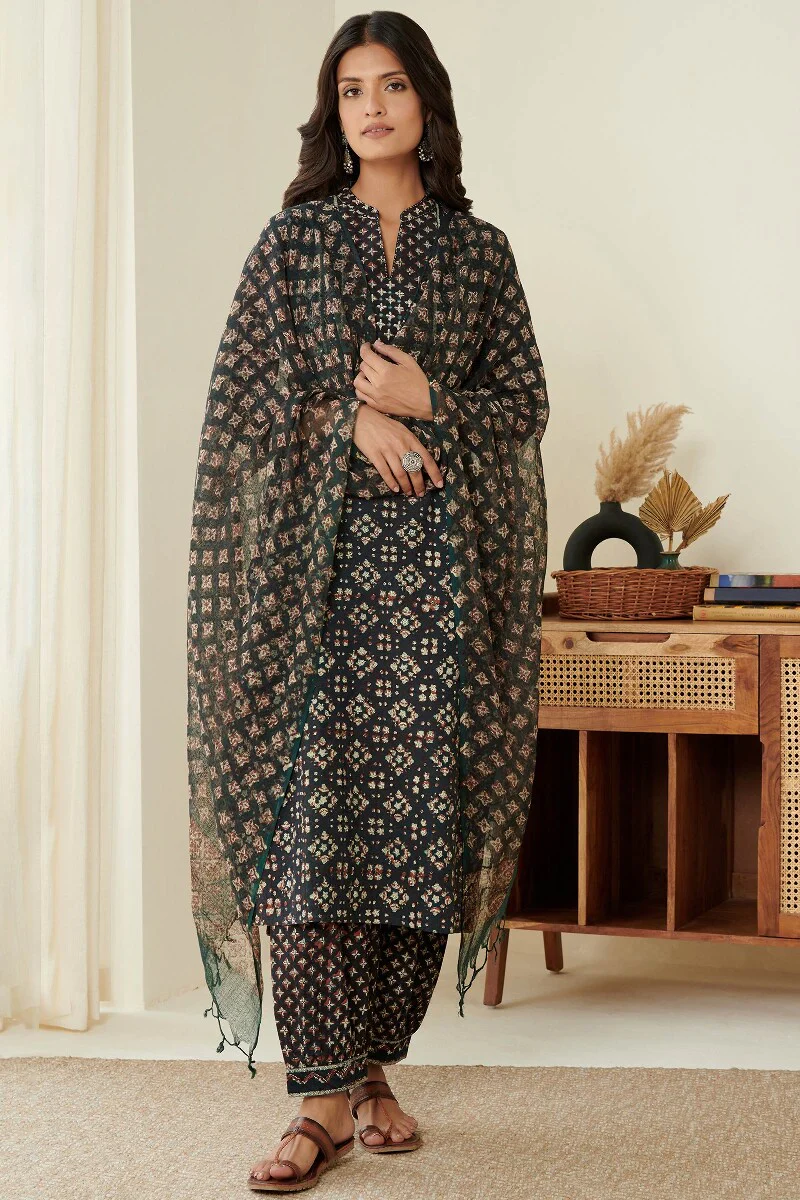 Sehra Zenia Bagru Izhaar Pants - Image 3