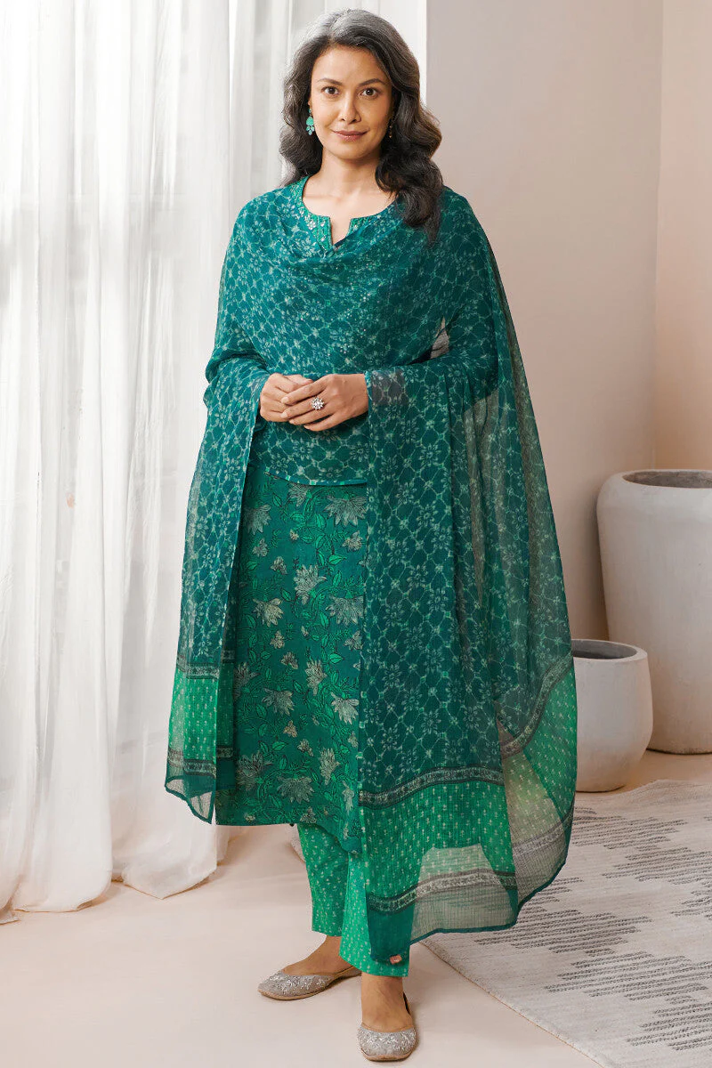 Sehra Zohra Akola Kurta - Image 4