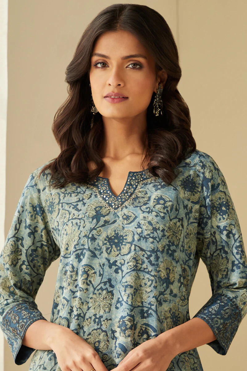 Sehra Zohra Akola Kurta