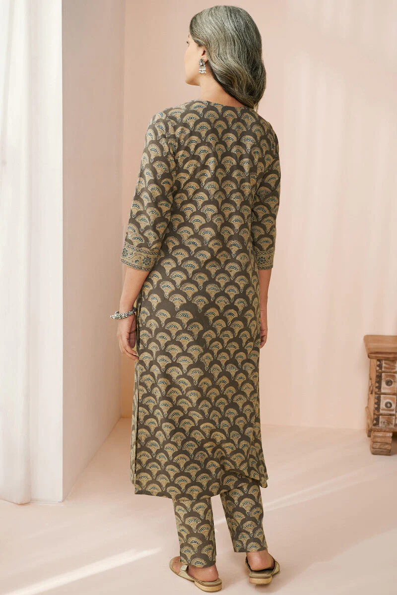 Sehra Zoya Ajrak Kurta - Image 6