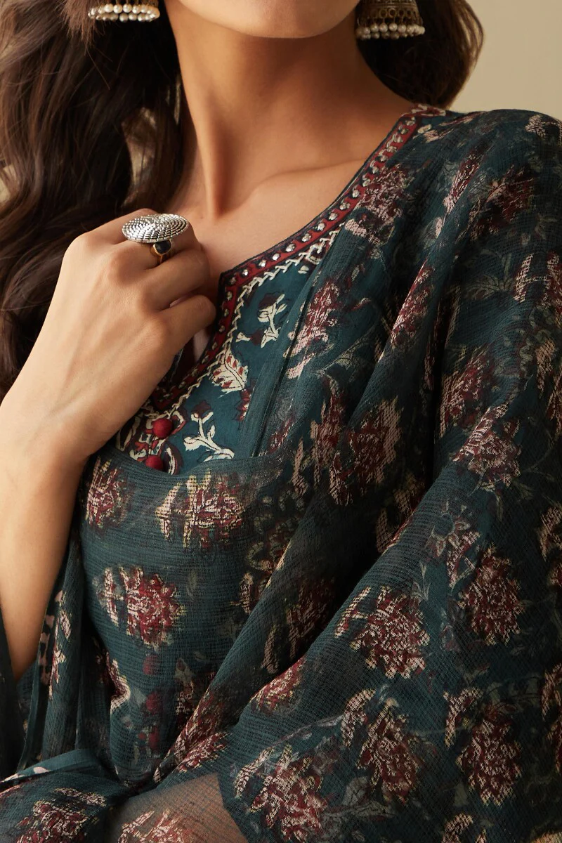 Sehra Zoya Bagru Dupatta - Image 2
