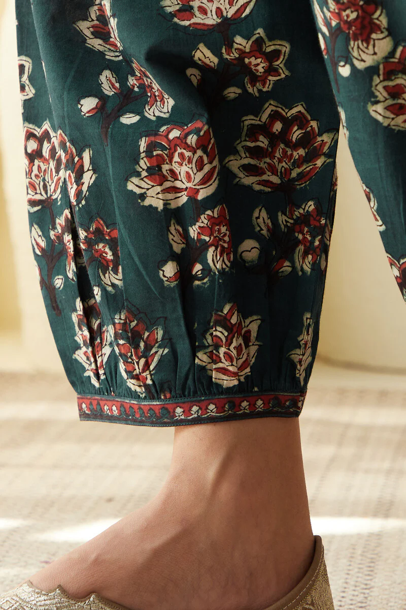 Sehra Zoya Bagru Izhaar Pants - Image 2