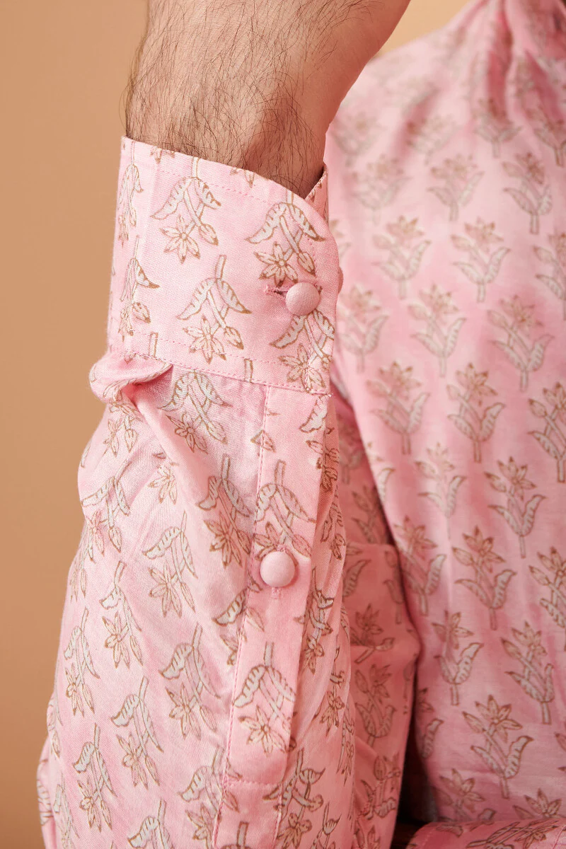 Shirin Faiz Sanganeri Modal Kurta - Image 4