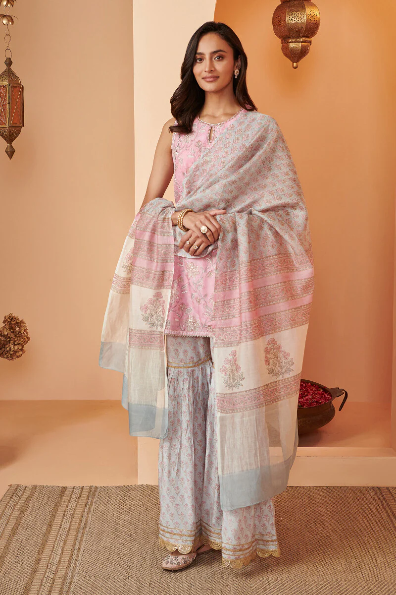 Shirin Mahreen Sanganeri Modal Kurta - Image 4