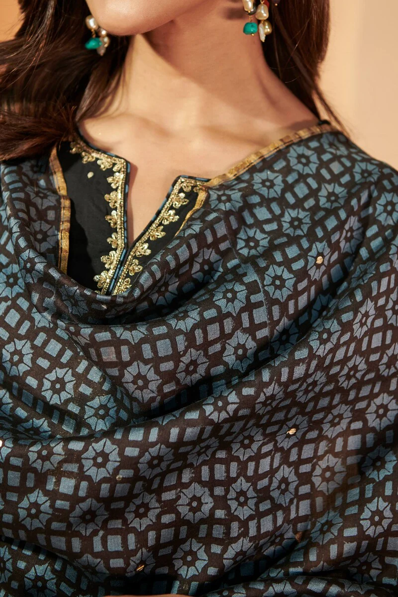 Shirin Zaira Ajrak Chanderi Dupatta - Image 2