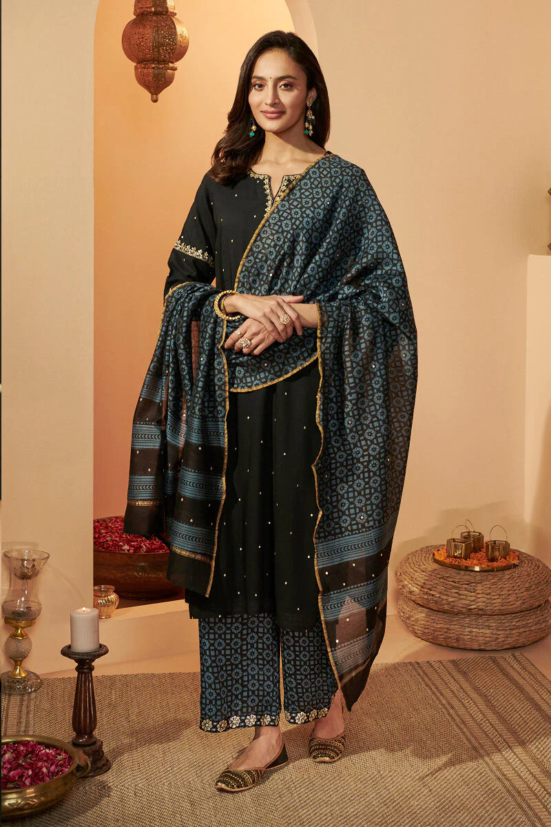 Shirin Zaira Ajrak Chanderi Dupatta - Image 3