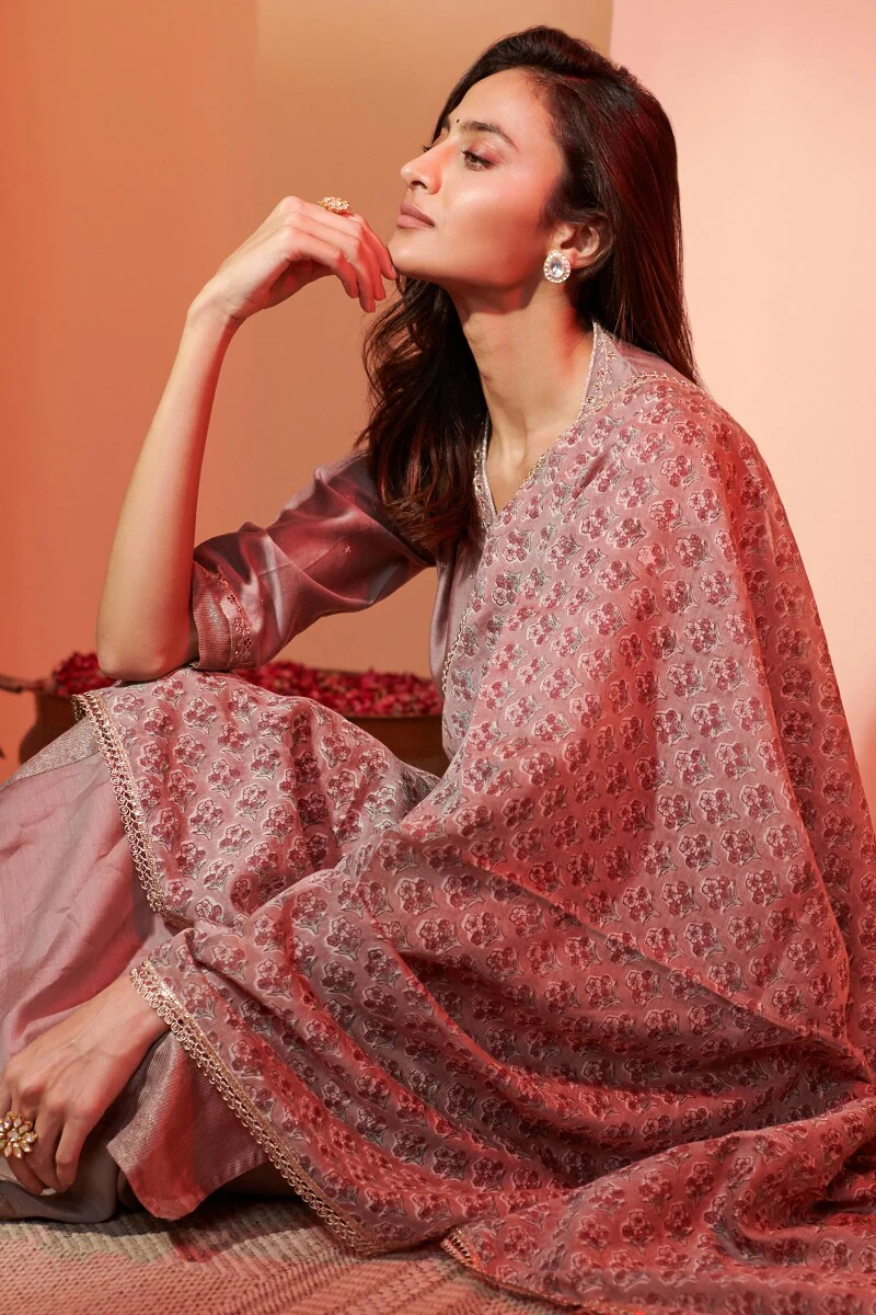 Shirin Zohra Cotton Silk Dupatta - Image 3