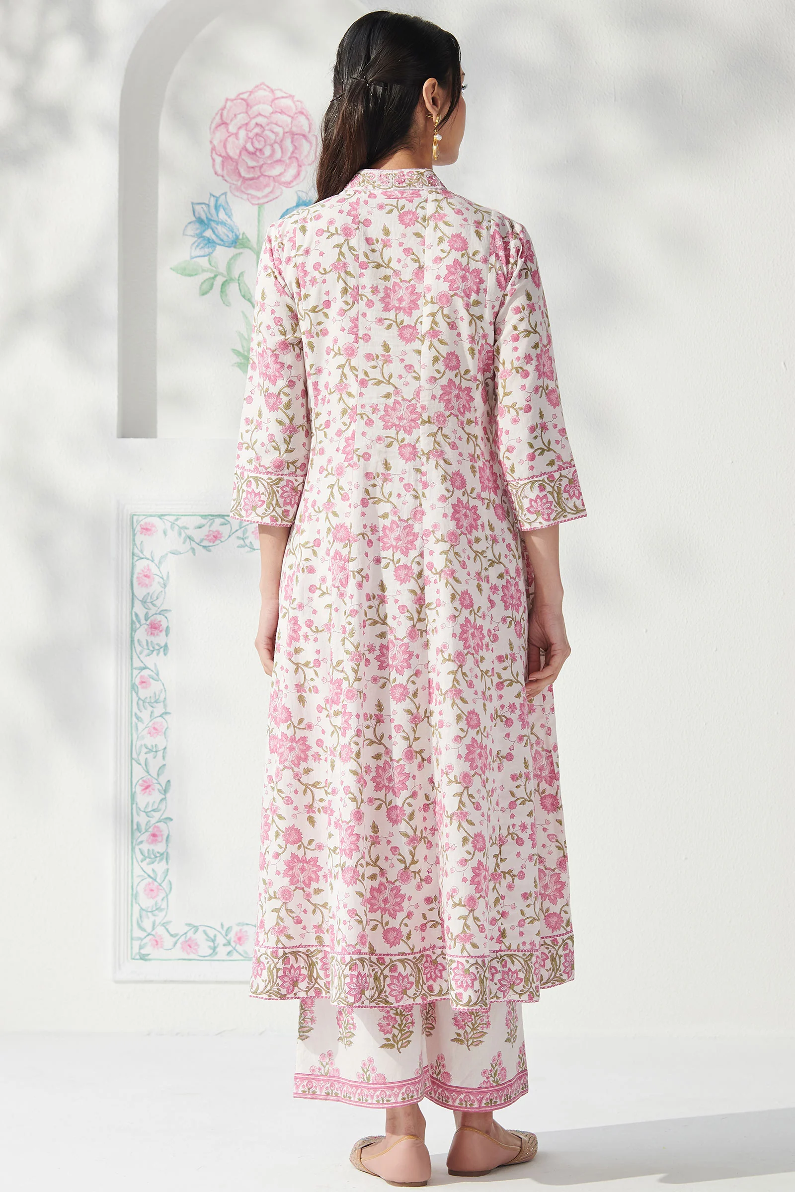 Surplus: Gulbahar Zeina Sanganeri Kurta - Image 8