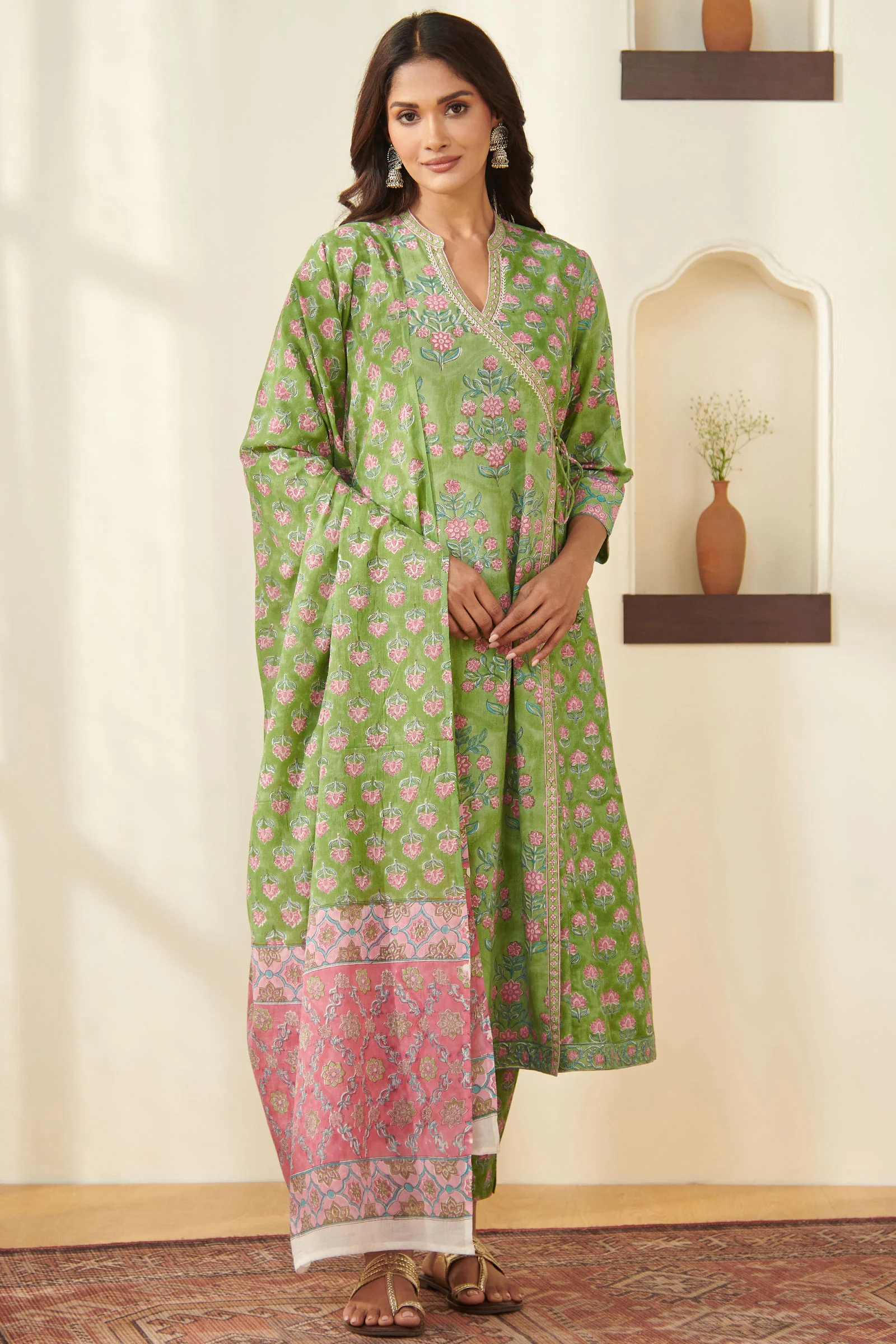Surplus: Gulbarg Kainaat Kurta - Image 6