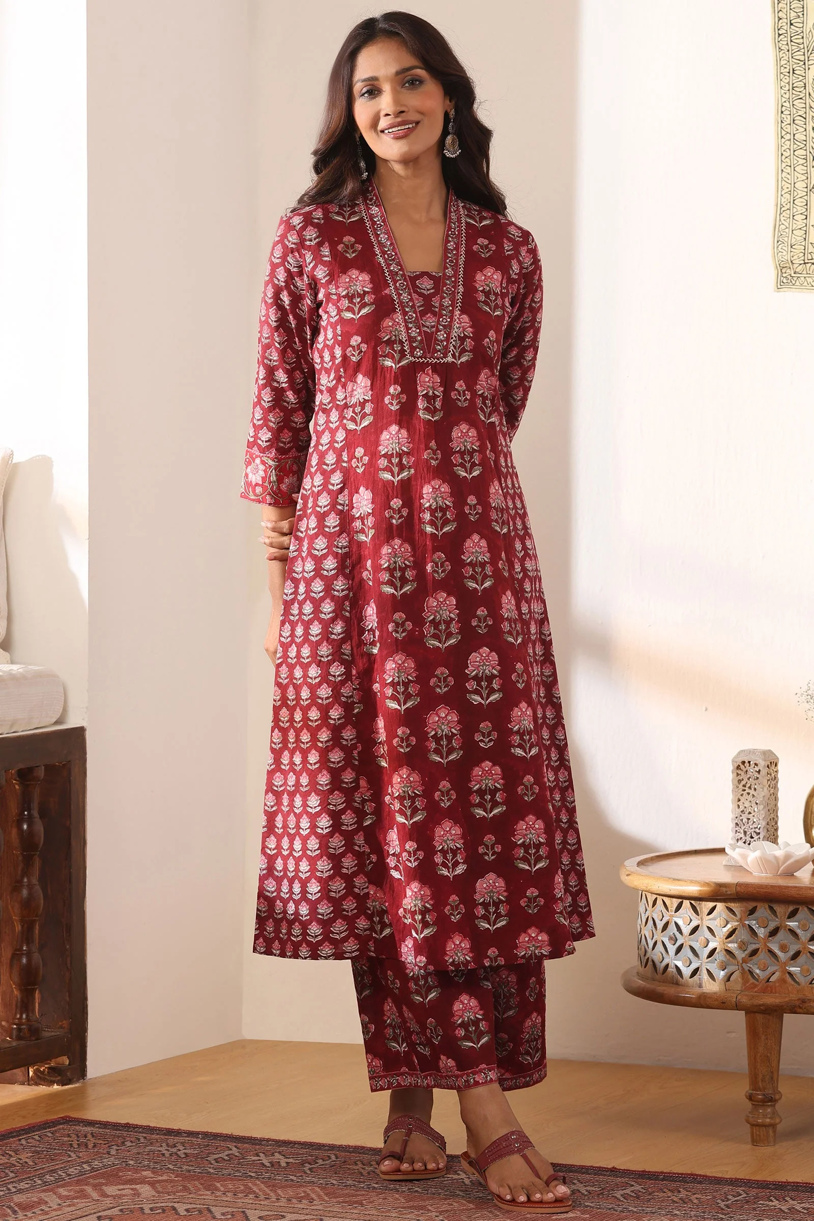Surplus: Gulbarg Mahnoor Sanganeri Kurta - Image 2
