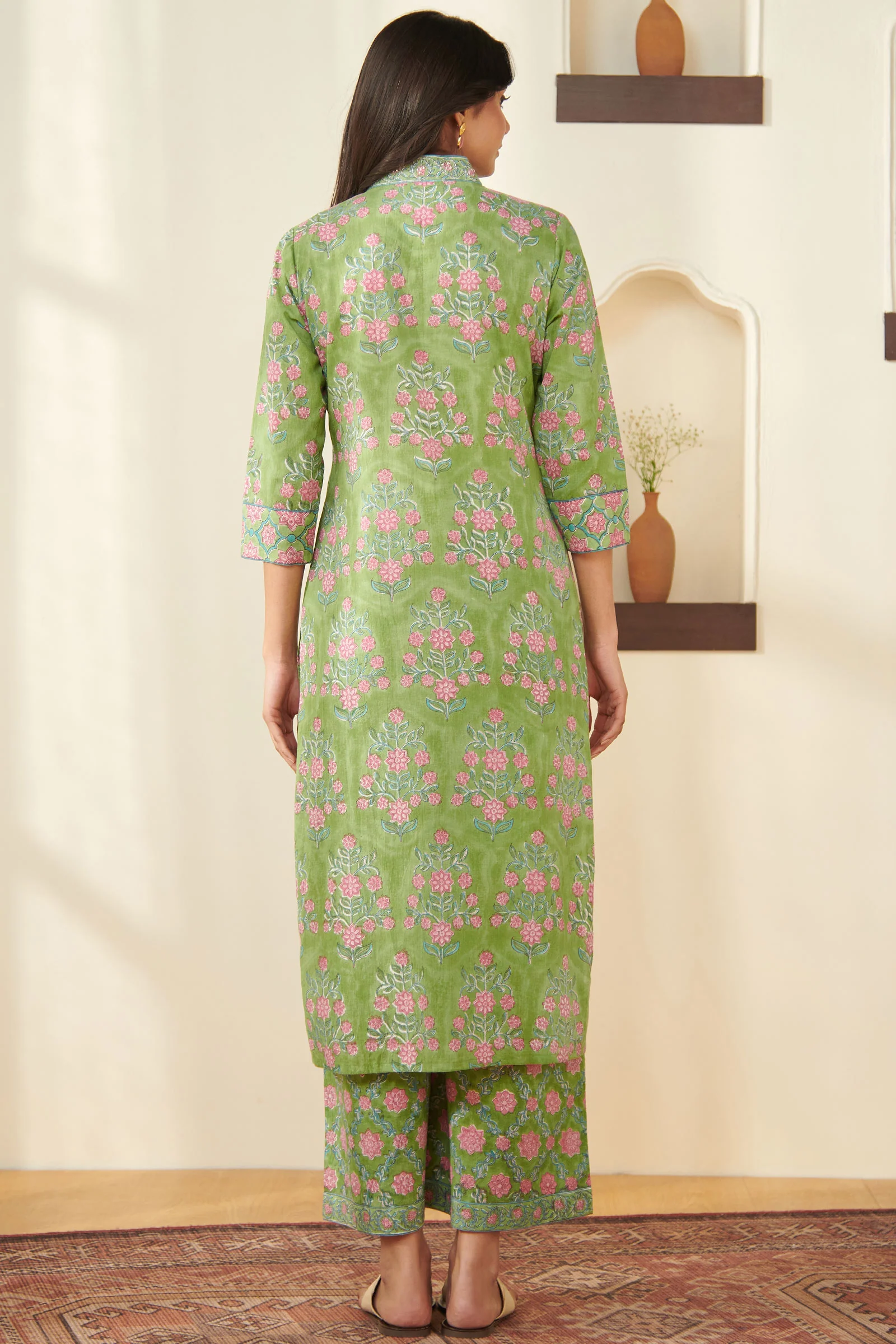 Surplus: Gulbarg Mumtaz Kurta - Image 7
