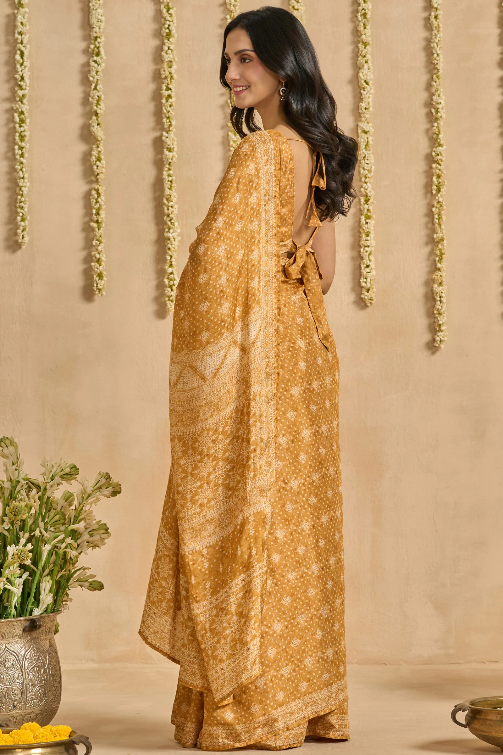 Surplus: Meherzaan Naadiya Saree - Image 8