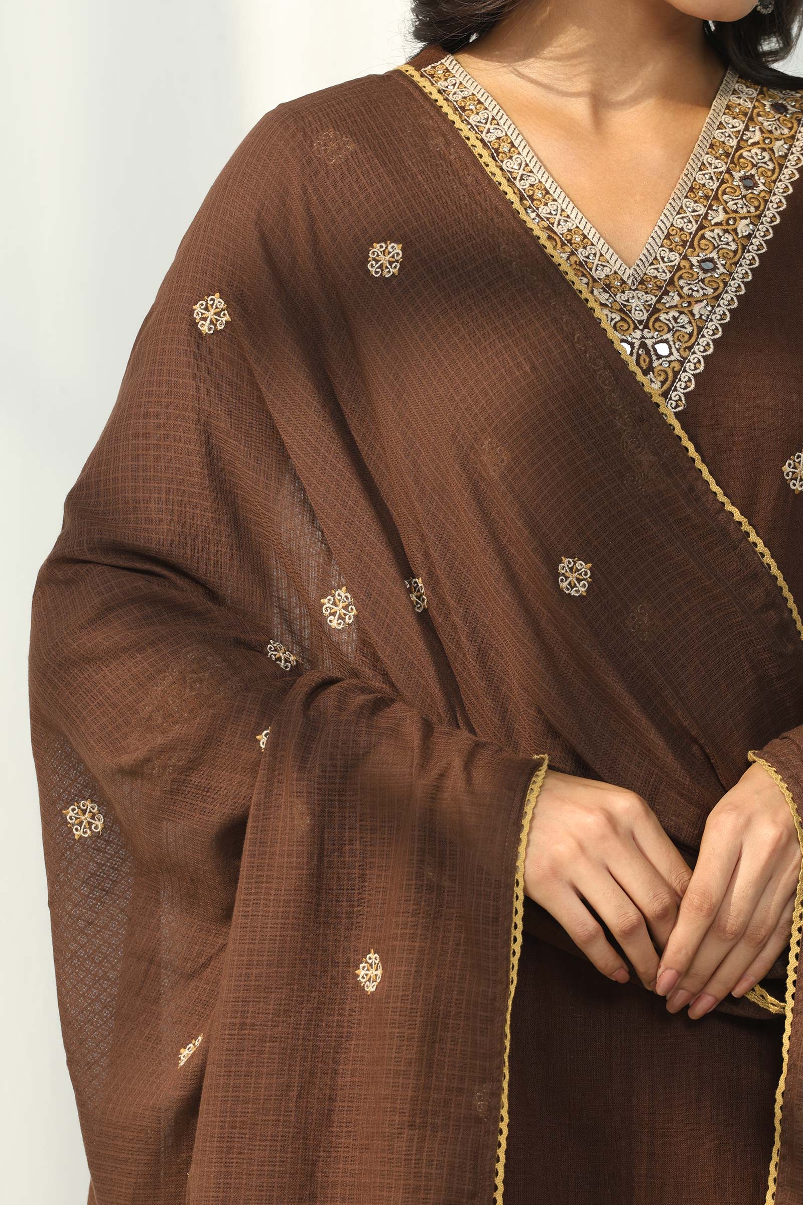 Surplus: Mehraab Aisha Dupatta - Image 2