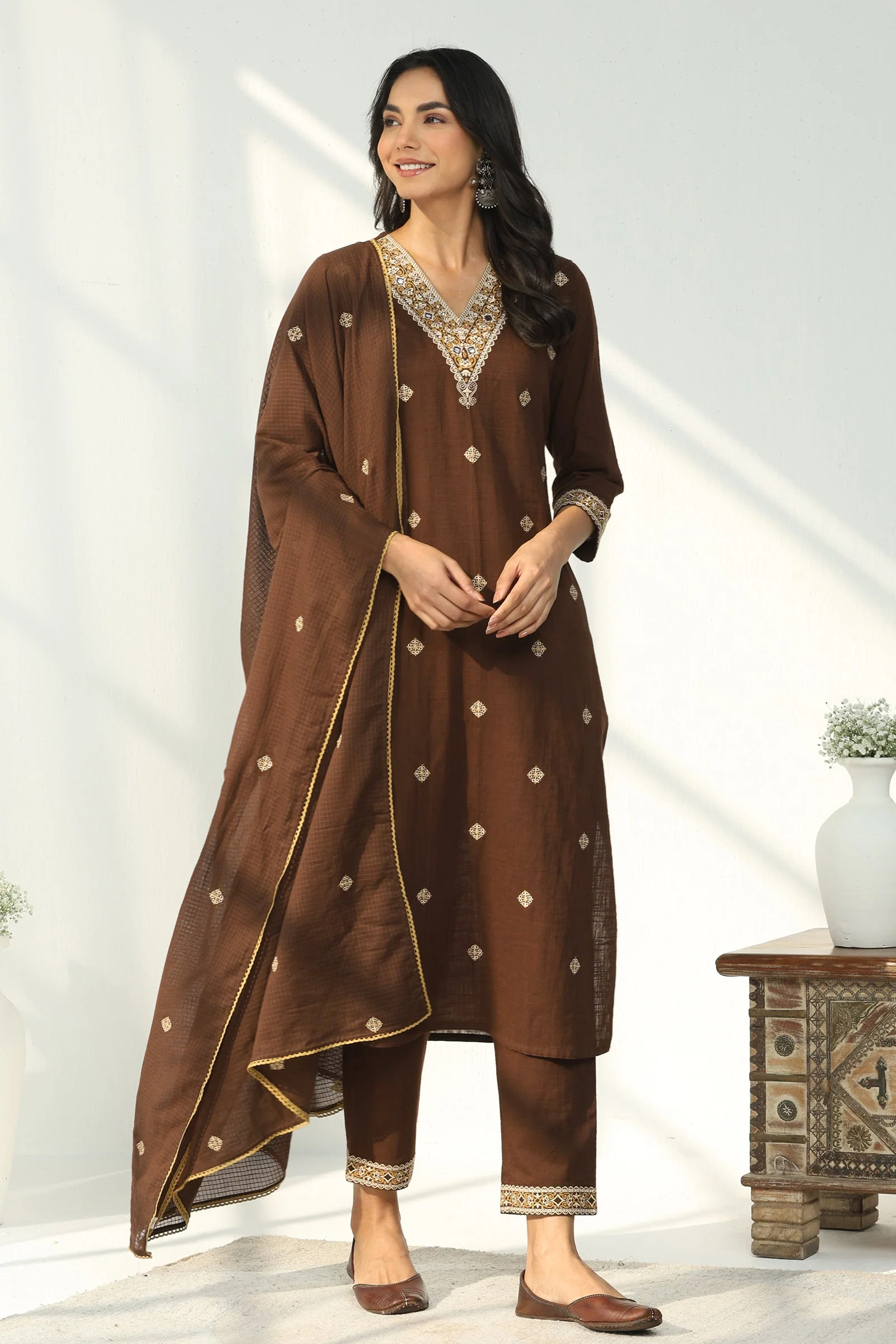 Surplus: Mehraab Aisha Dupatta - Image 3