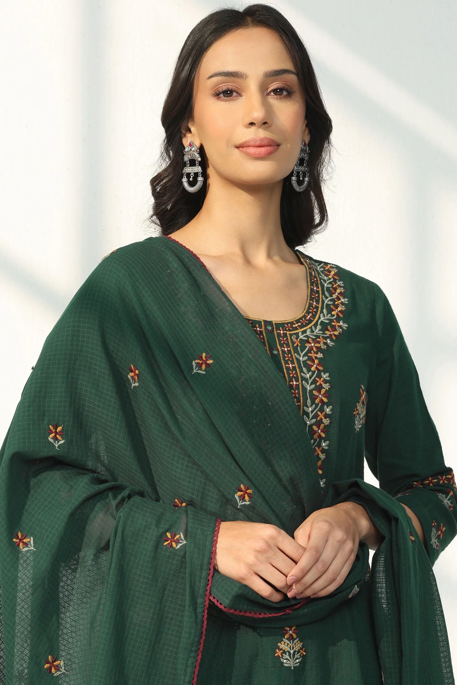 Surplus: Mehraab Nusreen Dupatta