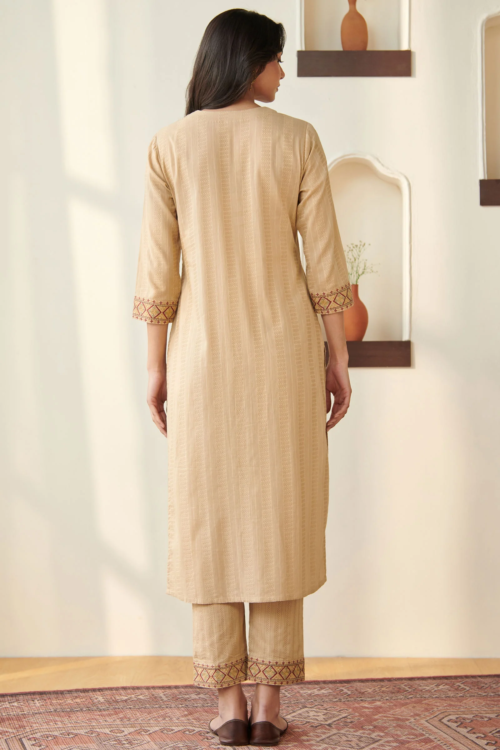 Surplus: Mehraab Rumeha Beige Kurta - Image 8