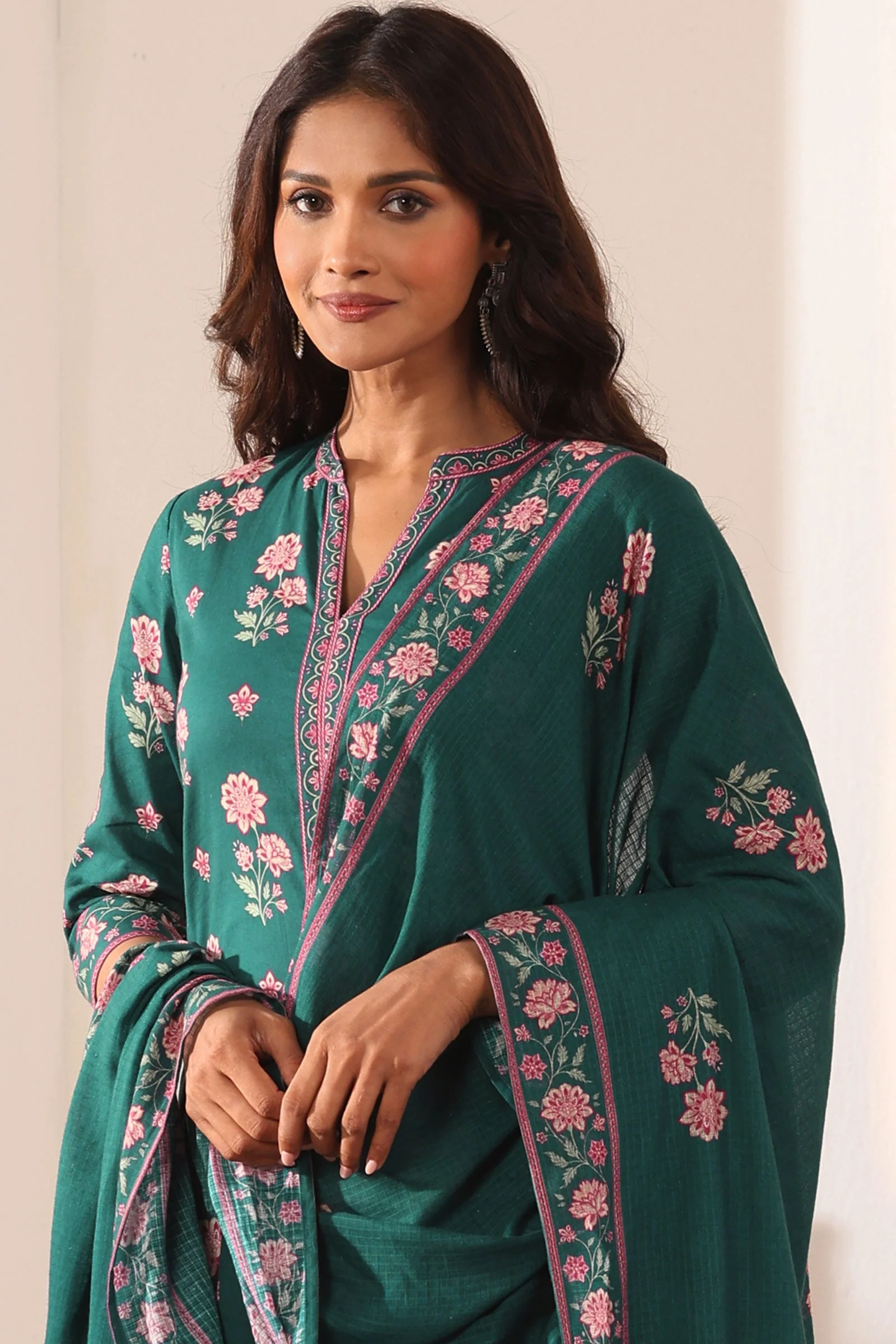 Surplus: Mehreen Mahira Dupatta