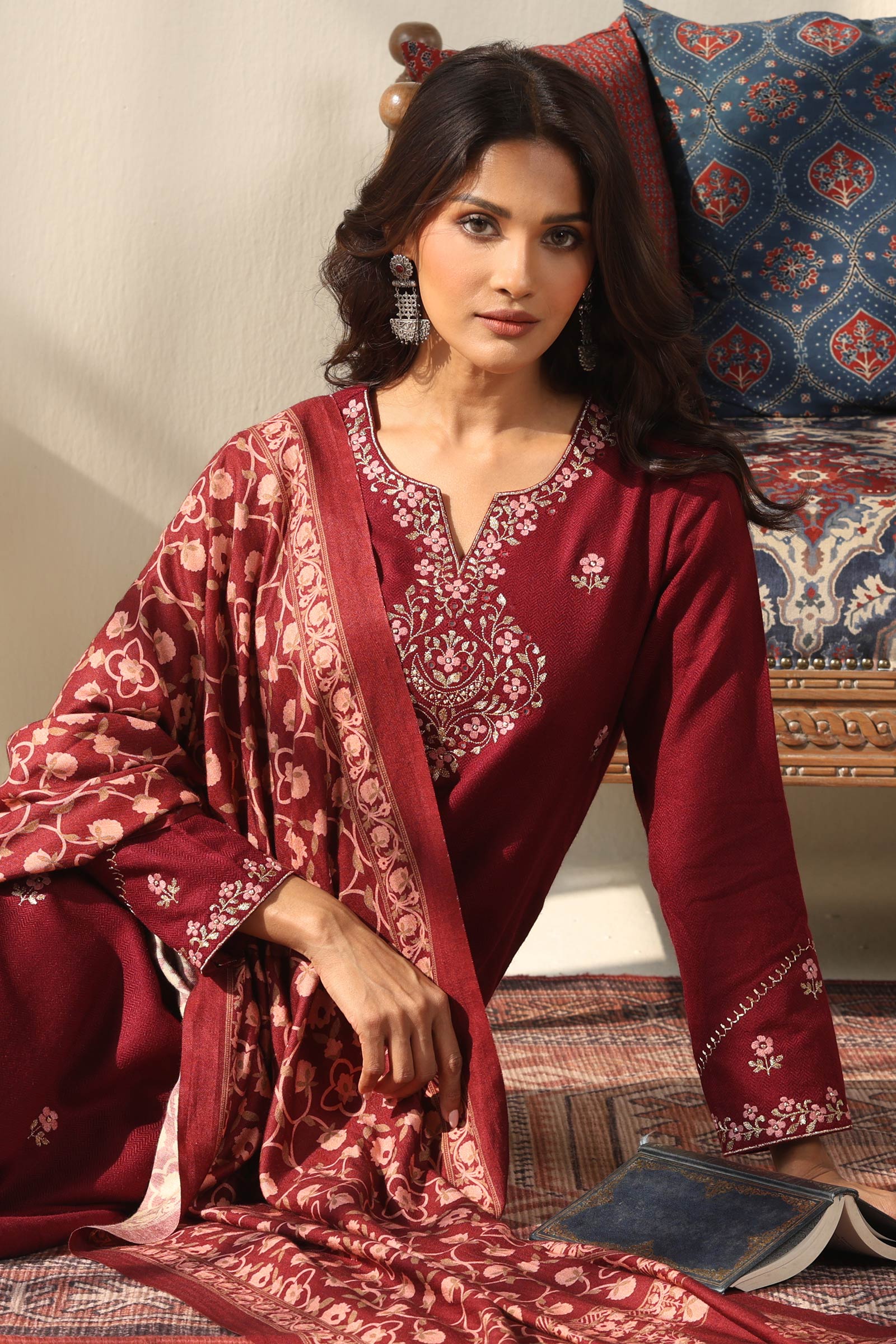 Surplus: Naadirah Gulbahar Faux Wool Kurta - Image 7