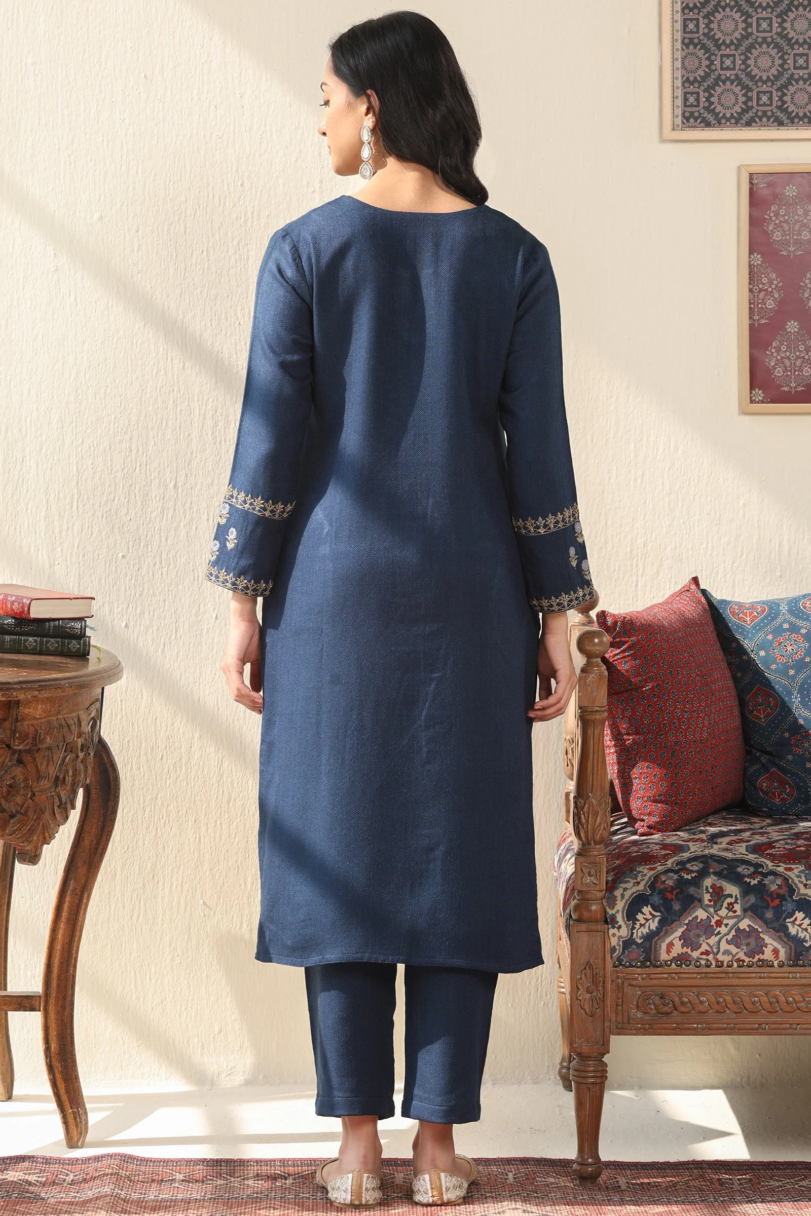 Surplus: Naadirah Gulnaz Faux Wool Kurta - Image 7