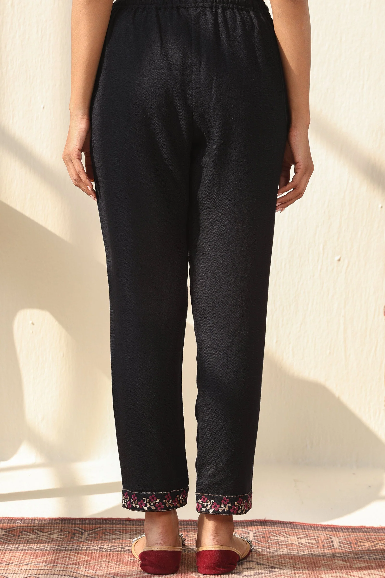 Surplus: Naadirah Maryam Faux Wool Narrow Pants - Image 5