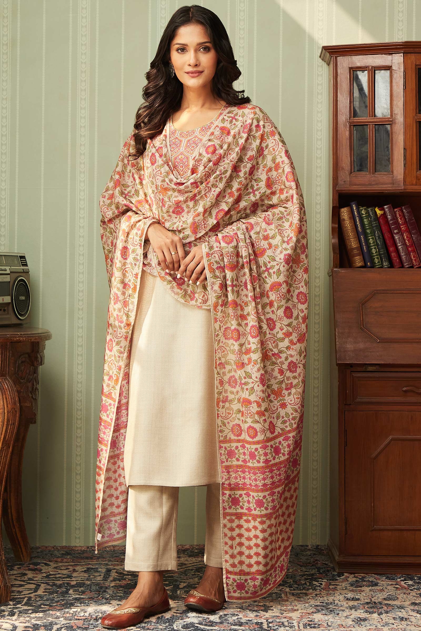 Naadirah Zainab Faux Wool Kurta - Image 6