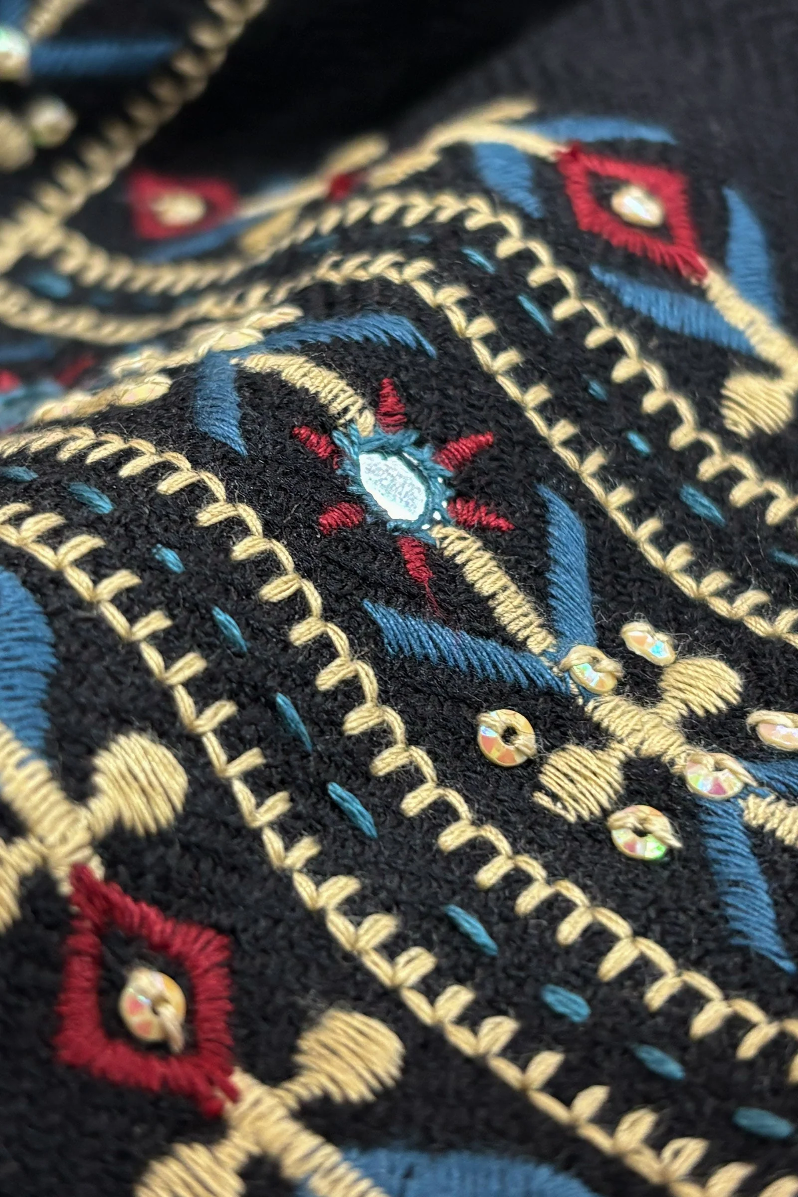 Surplus: Naadirah Zarina Faux Wool Kurta - Image 3