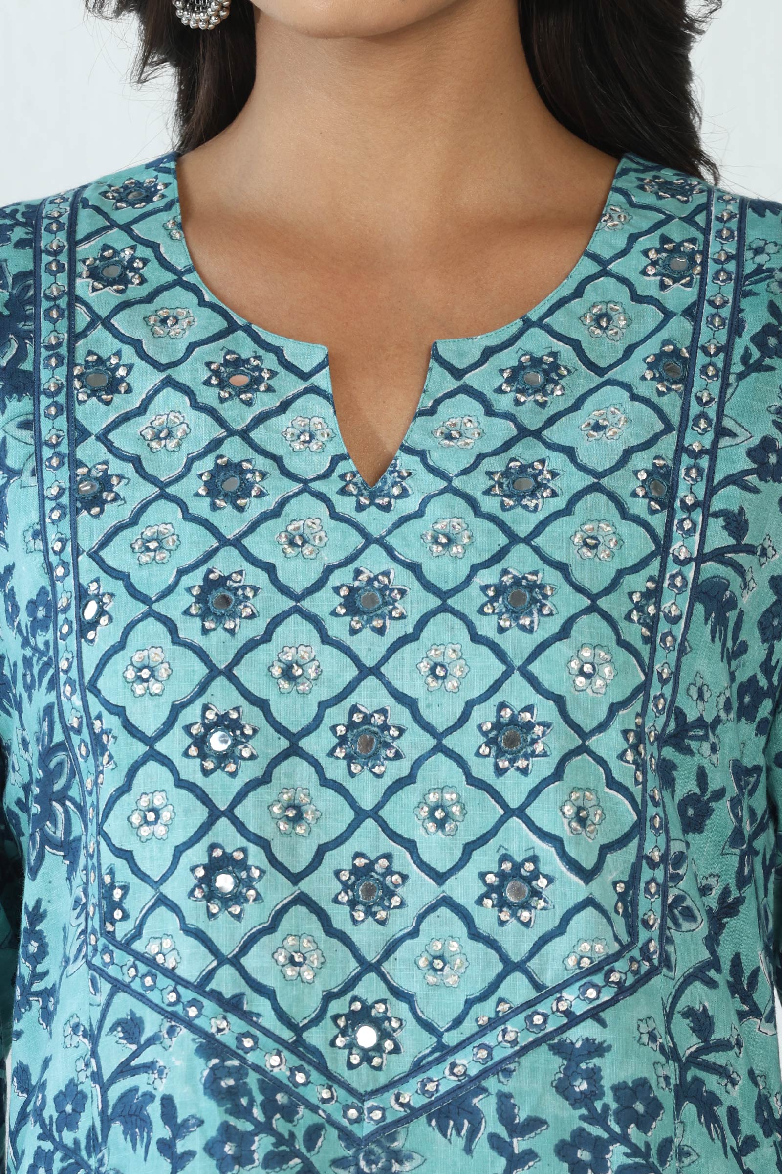 Surplus: Neelofar Shirin Sanganeri Kurta - Image 4